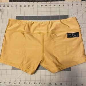 Fleo x Vull gold trophy double lined shorts
